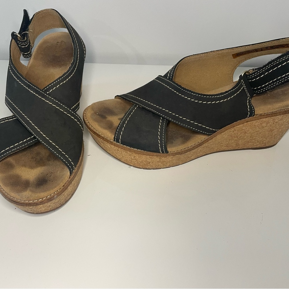 Clarks Wedge Sandal US 9 EU 40